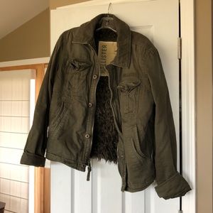 Hollister men’s olive winter jacket
